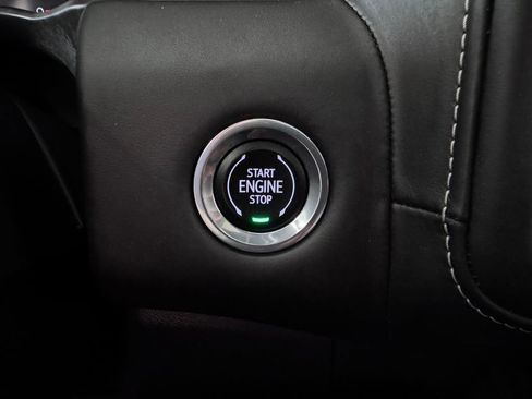 Certified 2023 GMC Yukon Denali Ultimate AWD/4WD image 25