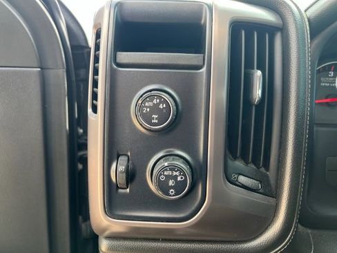 Used 2015 GMC Sierra 1500 SLE image 23