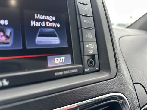 Used 2014 Dodge Grand Caravan SXT image 63