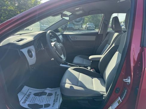 Used 2019 Toyota Corolla LE FWD image 16