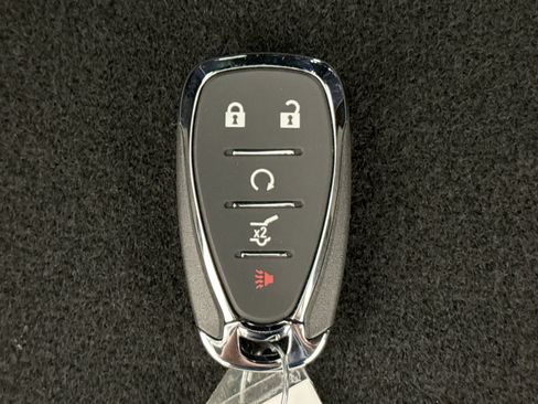 Used 2023 Chevrolet Traverse RS AWD/4WD image 26