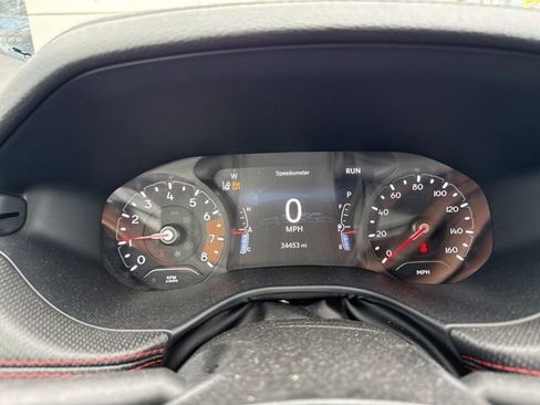 Used 2024 Jeep Compass Trailhawk AWD/4WD image 12