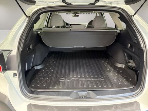 Certified 2025 Subaru Outback Premium w/ Tech Package 1 AWD/4WD image 25