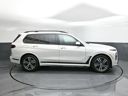 New 2026 BMW X7 xDrive40i w/ M Sport Package image 26