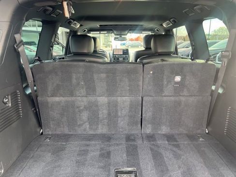Used 2023 Nissan Armada SL w/ Midnight Edition Package image 26