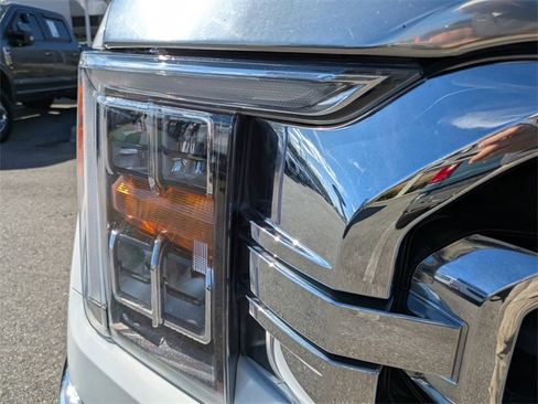 Certified 2022 Ford F150 XLT w/ Equipment Group 302A High image 10