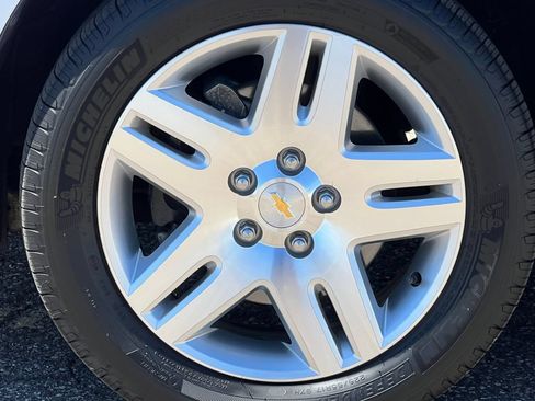 Used 2012 Chevrolet Impala LT w/ LT Sunroof Package FWD image 7