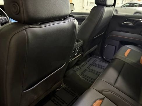 Used 2024 GMC Sierra 1500 AT4 w/ AT4 Premium Package AWD/4WD image 29