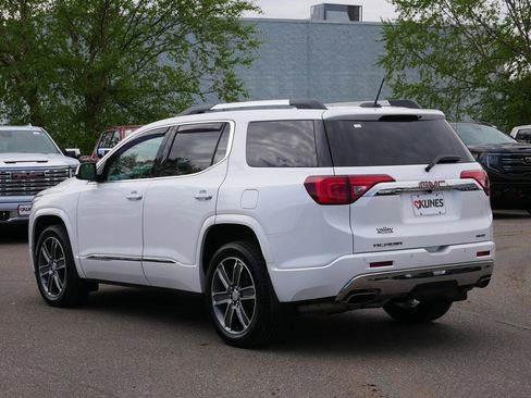 Used 2019 GMC Acadia Denali w/ Technology Package AWD/4WD image 6