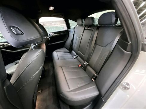 Used 2023 BMW i4 eDrive40 RWD image 28