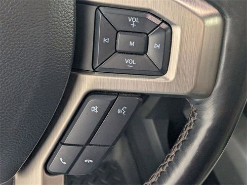 Used 2022 Ford F350 Platinum w/ FX4 Off-Road Package image 18