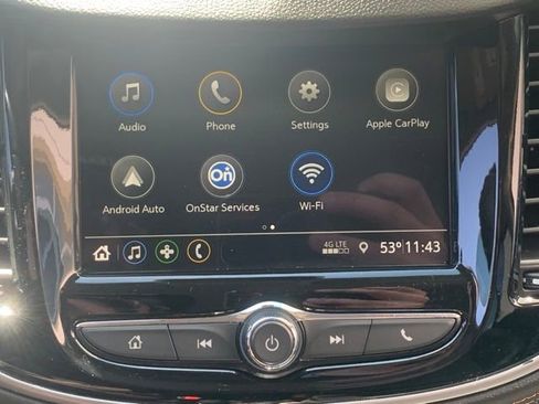 Used 2019 Chevrolet Trax LT w/ LT Convenience Package FWD image 12