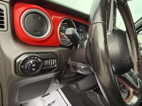 Used 2021 Jeep Gladiator Rubicon image 26