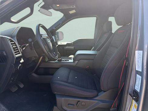 Used 2019 Ford F150 XLT w/ Equipment Group 302A Luxury AWD/4WD image 12
