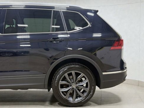 Used 2022 Volkswagen Tiguan SE image 6