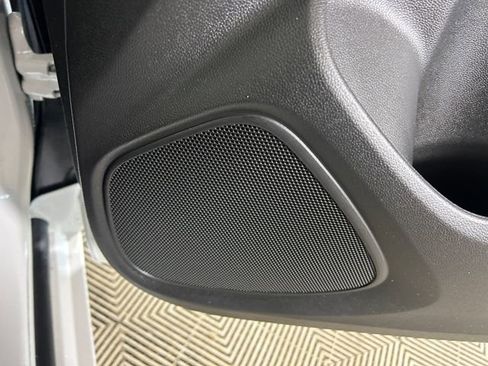 Used 2023 Buick Encore GX Select w/ Sport Touring Package image 30