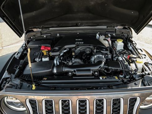 Used 2021 Jeep Gladiator Mojave image 50