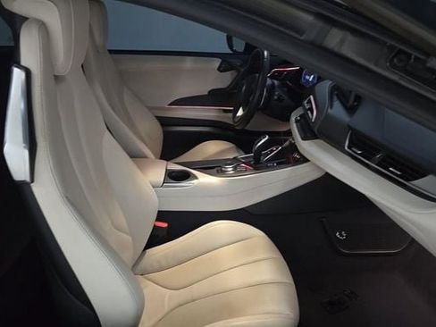 Used 2020 BMW i8 Coupe AWD/4WD image 5