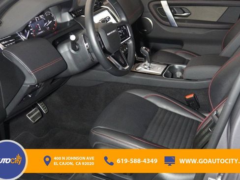 Used 2023 Land Rover Discovery Sport SE R-Dynamic image 9