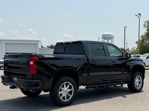 Used 2021 Chevrolet Silverado 1500 LT Trail Boss w/ Convenience Package II AWD/4WD image 5
