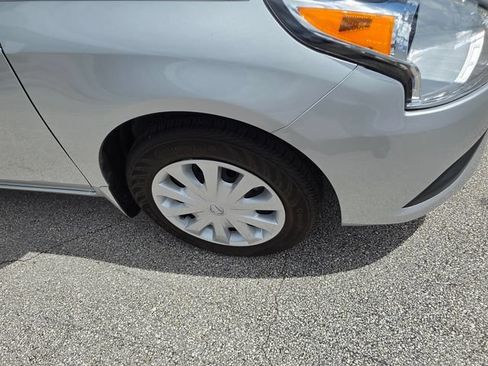 Used 2019 Nissan Versa S Plus FWD image 10