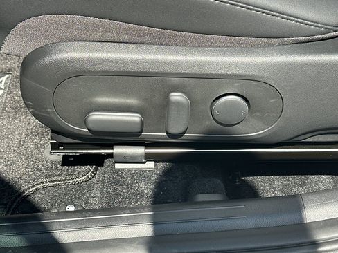 New 2026 Hyundai Kona SEL Premium FWD image 28