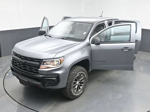 Used 2022 Chevrolet Colorado W/T w/ WT Convenience Package AWD/4WD image 47