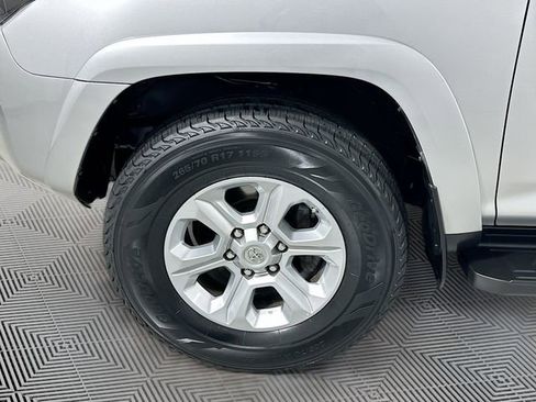 Used 2018 Toyota 4Runner SR5 image 29