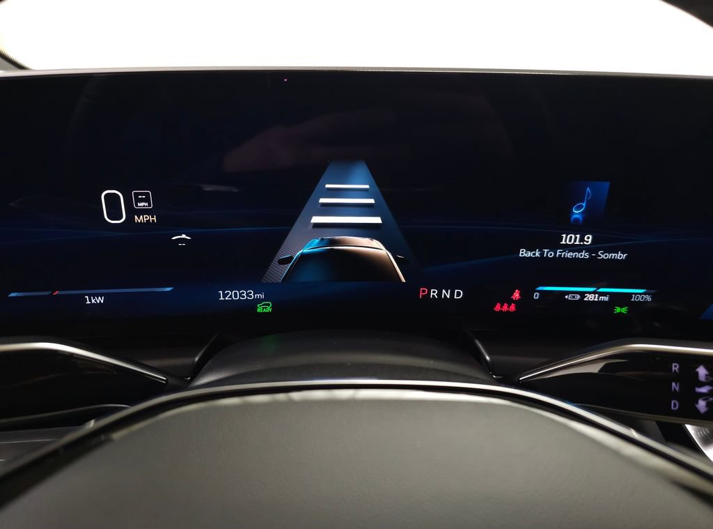 Certified 2024 Cadillac Lyriq Tech w/ Driver Assist Package AWD/4WD image 23