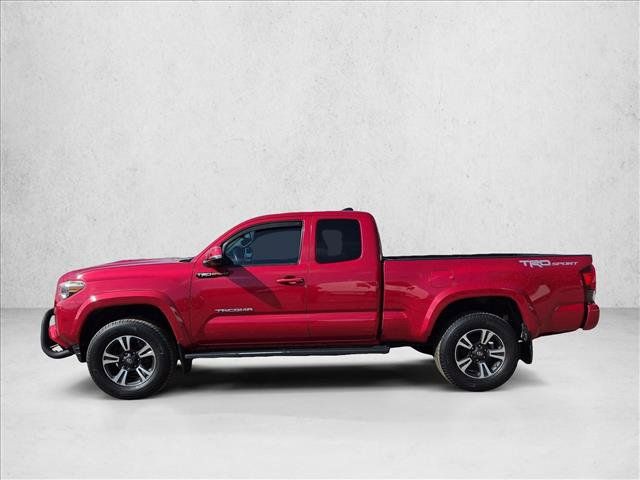 Used 2018 Toyota Tacoma TRD Sport RWD image 8