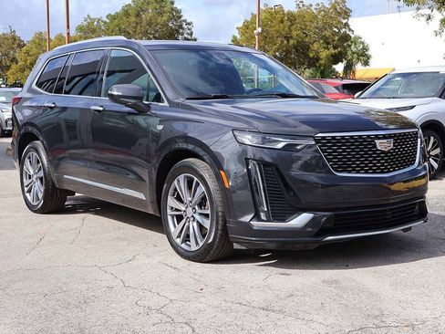Used 2020 Cadillac XT6 Premium Luxury image 57