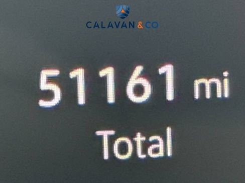 Used 2024 Volkswagen Jetta SE FWD image 6