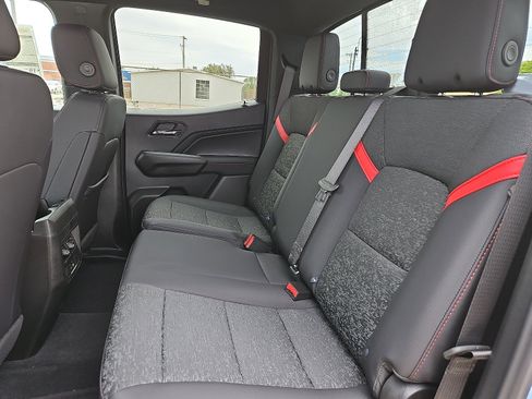 New 2025 Chevrolet Colorado Z71 image 11