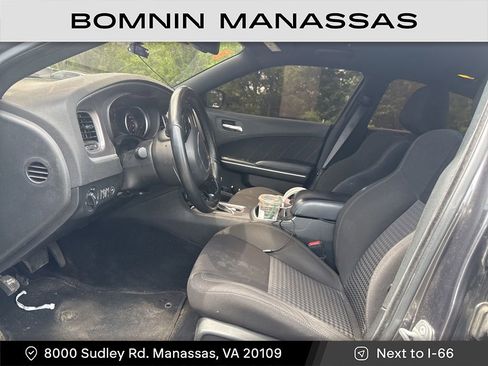 Used 2022 Dodge Charger Scat Pack RWD image 5