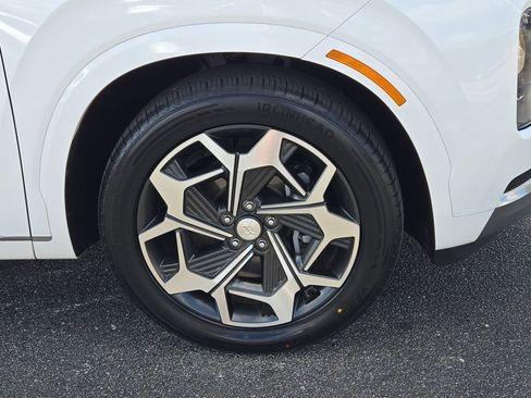 Used 2022 Hyundai Palisade Calligraphy image 4