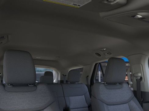 New 2026 Ford Explorer Active RWD image 22
