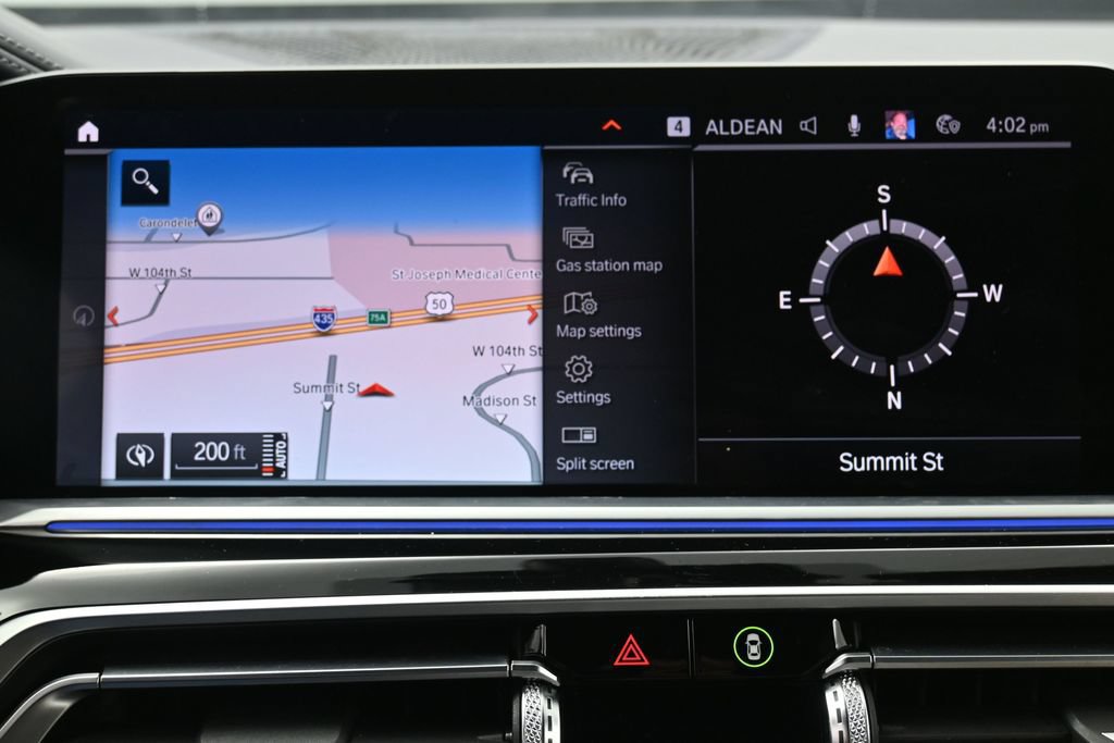 Used 2020 BMW X7 xDrive40i w/ Executive Package AWD/4WD image 24