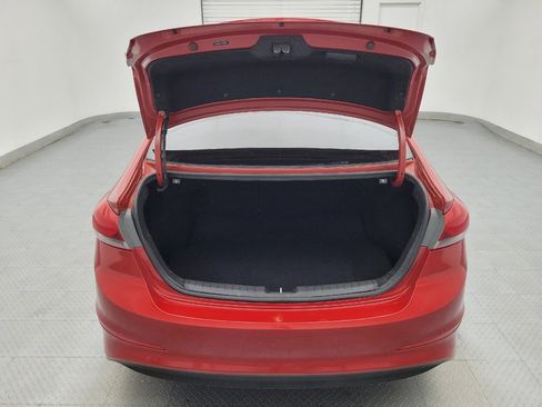Used 2018 Hyundai Elantra SEL FWD image 29
