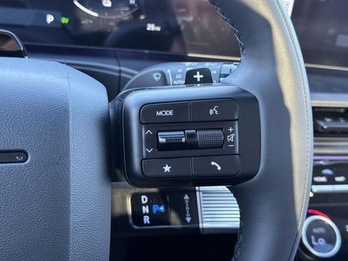 New 2025 Hyundai Santa Fe Calligraphy image 31