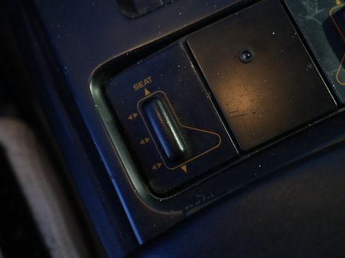 Used 1992 Chevrolet Corvette Convertible image 60