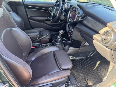 Used 2015 MINI Cooper 4-Door Hardtop FWD image 14