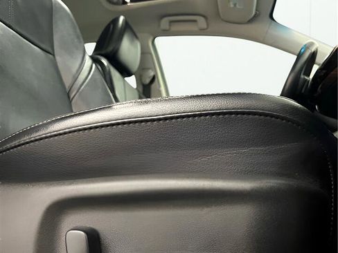 Used 2014 Toyota Avalon XLE Premium image 21