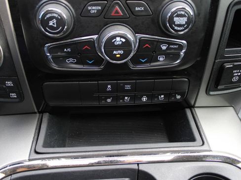 Used 2018 RAM 1500 Sport w/ Convenience Group AWD/4WD image 17