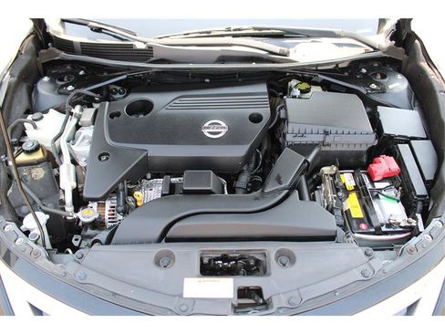 Used 2014 Nissan Altima 2.5 S w/ Sport Value Package FWD image 34