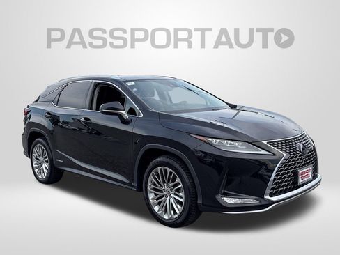 Used 2021 Lexus RX 450h AWD w/ Luxury Package image 12