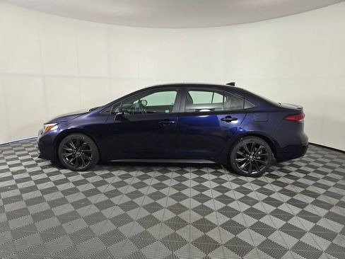 Used 2024 Toyota Corolla XSE FWD image 4