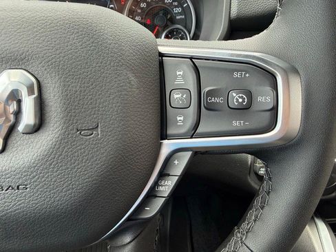 New 2026 RAM 1500 Big Horn AWD/4WD image 34
