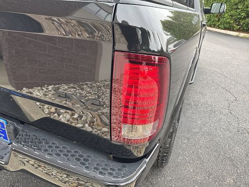 Used 2018 RAM 2500 Laramie w/ Sport Appearance Group image 18