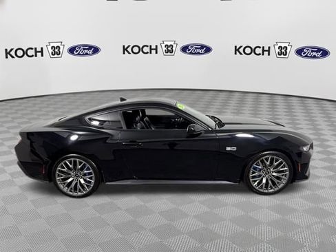 Used 2024 Ford Mustang GT Premium image 8
