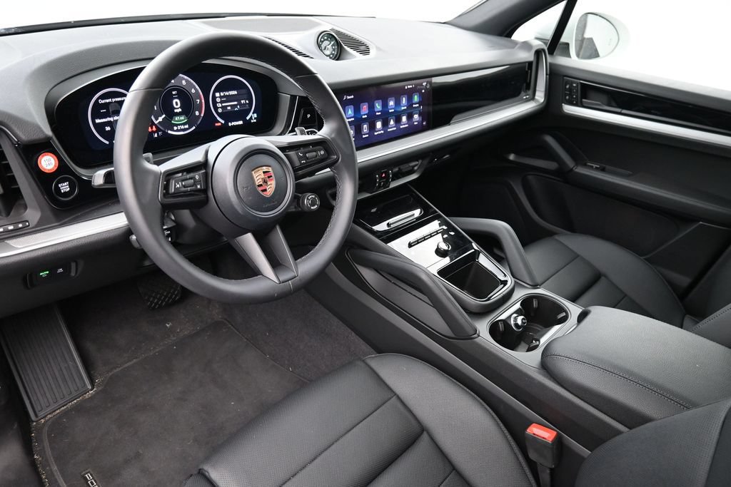 Certified 2026 Porsche Cayenne E-Hybrid AWD/4WD image 4